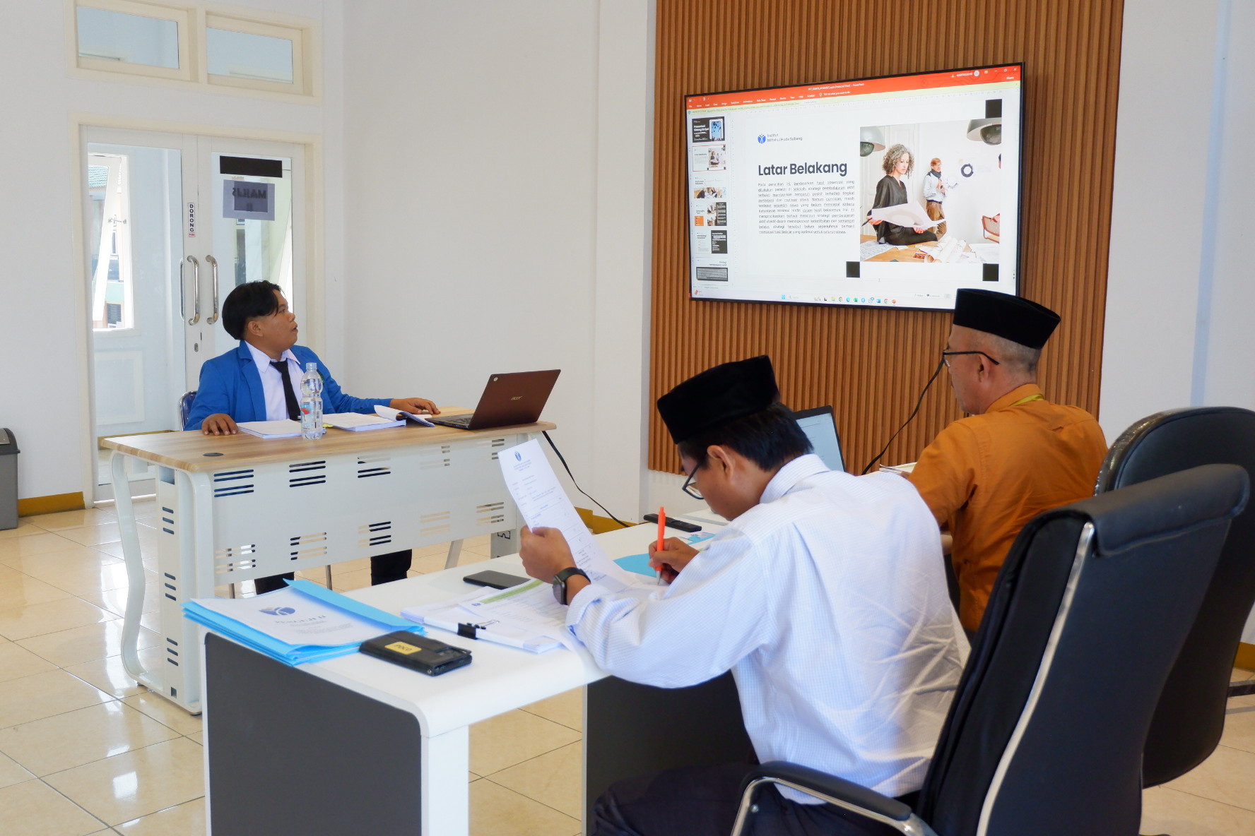 Gambar Pendukung
