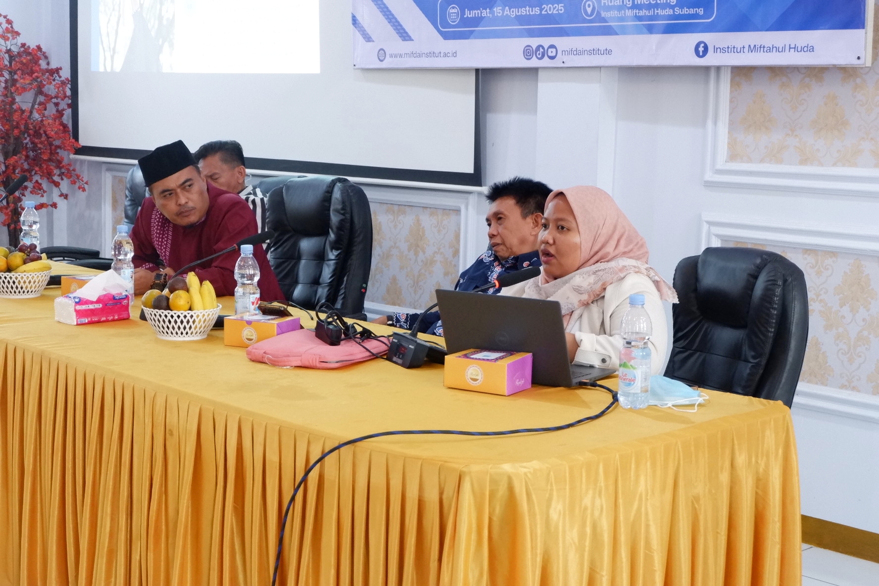 Gambar Pendukung