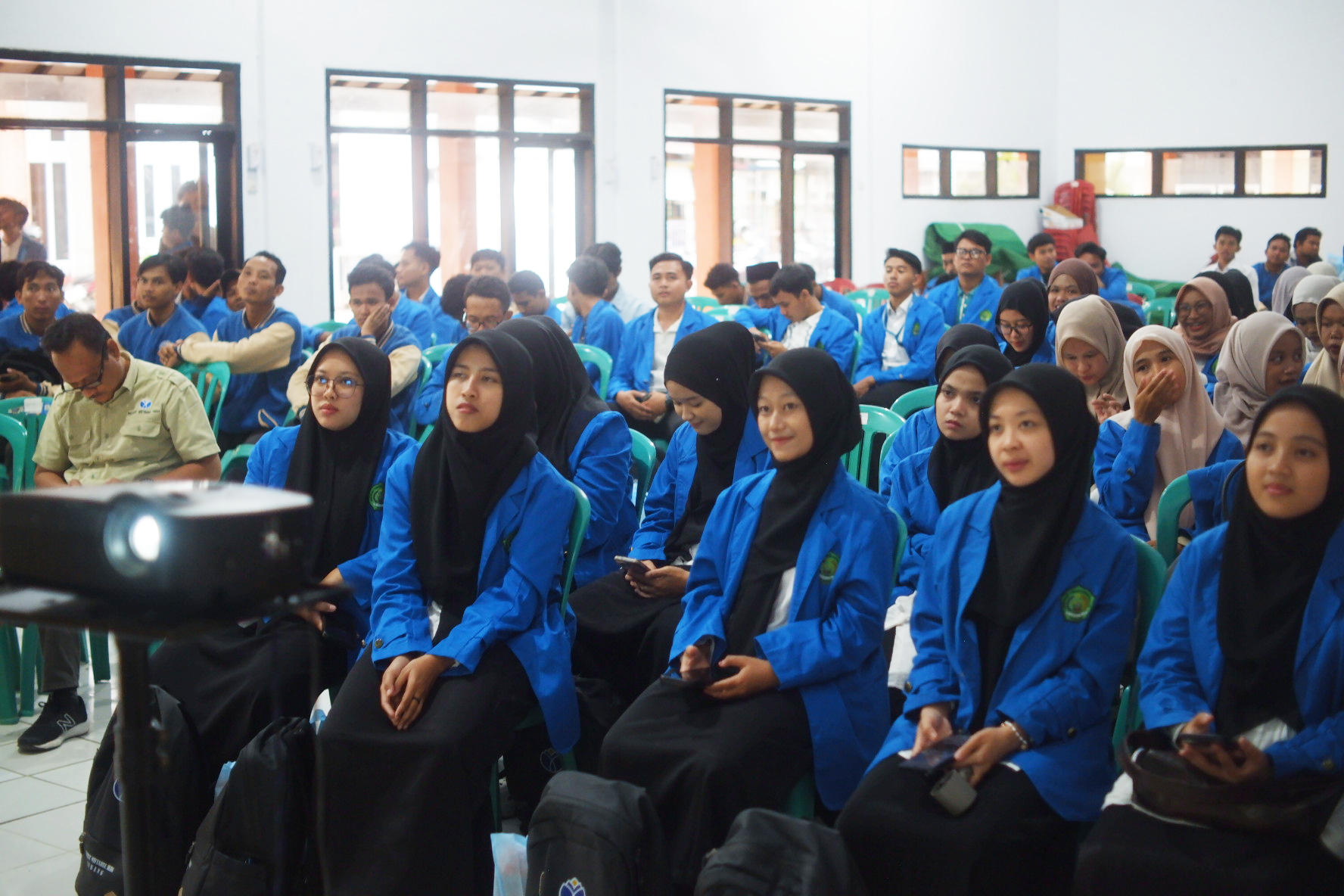 Gambar Pendukung